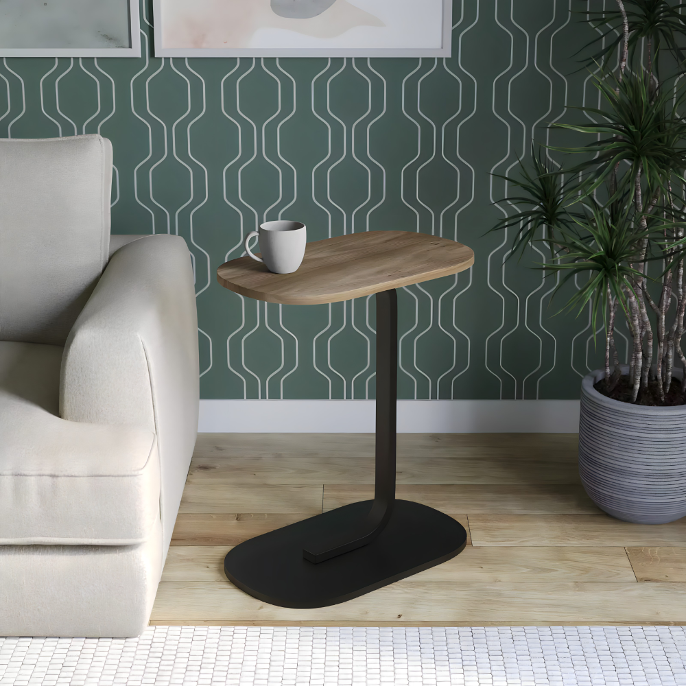 Praktičan bočni stolić za dnevnu i spavaću sobu