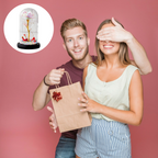 Vječna svjetleća ruža u staklenom zvonu