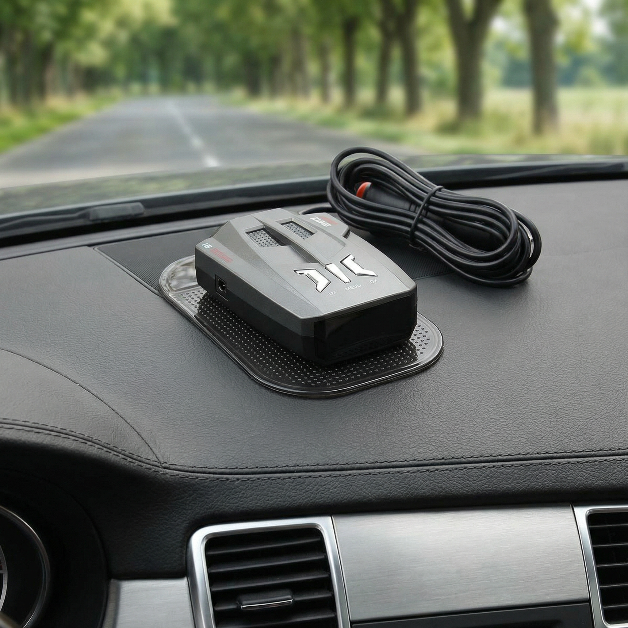 Radar detektor za auto 360° zaštita na svakom kilometru